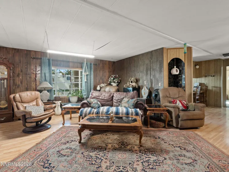 7 Esther, Carson City, Nevada 89706, 3 Bedrooms Bedrooms, ,2 BathroomsBathrooms,Residential,Residential,Esther,260002763