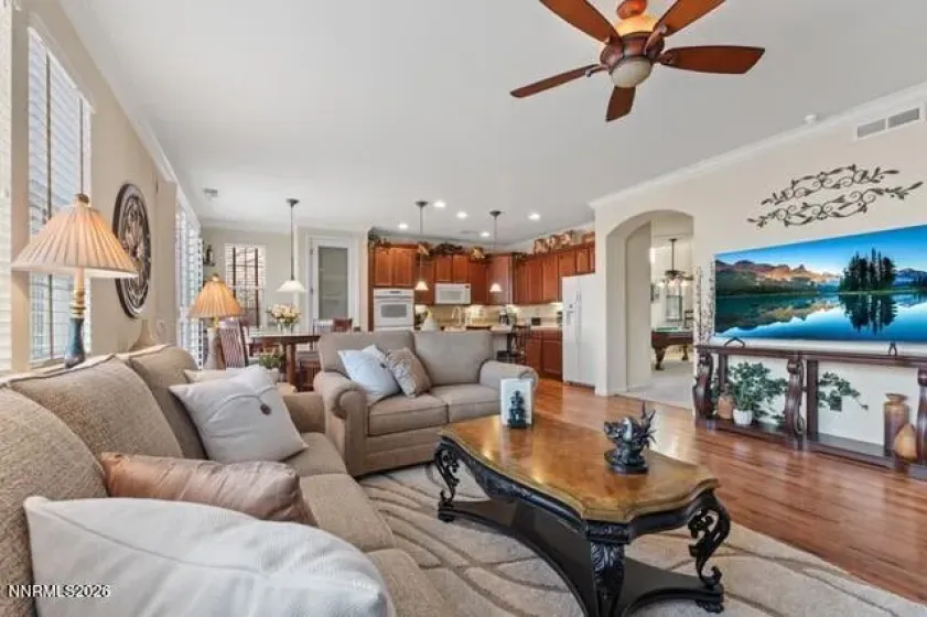 7263 Fox Wood, Sparks, Nevada 89436, 4 Bedrooms Bedrooms, ,4 BathroomsBathrooms,Residential,Residential,Fox Wood,260002764