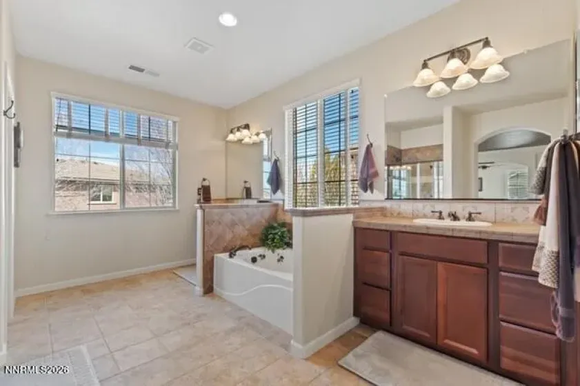 7263 Fox Wood, Sparks, Nevada 89436, 4 Bedrooms Bedrooms, ,4 BathroomsBathrooms,Residential,Residential,Fox Wood,260002764