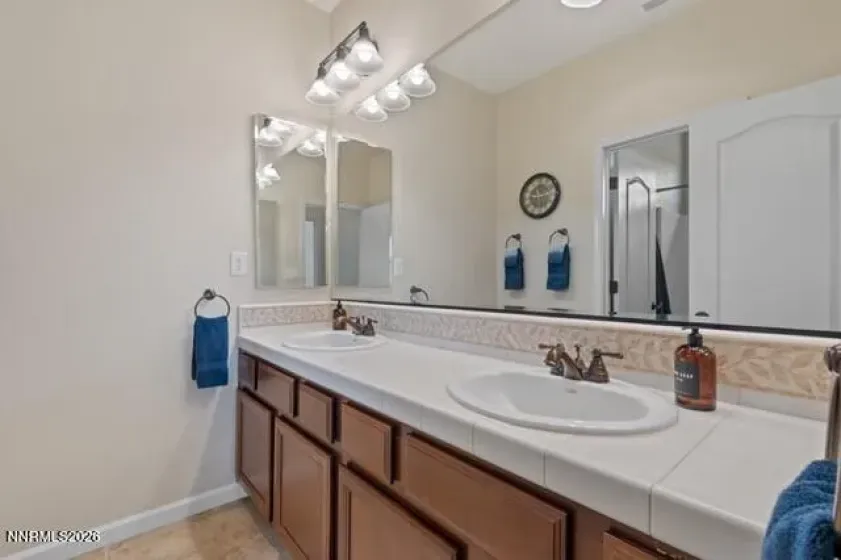 7263 Fox Wood, Sparks, Nevada 89436, 4 Bedrooms Bedrooms, ,4 BathroomsBathrooms,Residential,Residential,Fox Wood,260002764