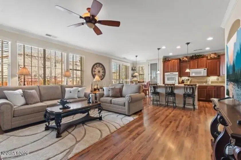 7263 Fox Wood, Sparks, Nevada 89436, 4 Bedrooms Bedrooms, ,4 BathroomsBathrooms,Residential,Residential,Fox Wood,260002764