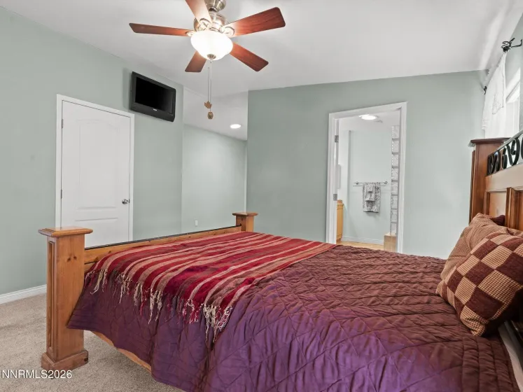 1307 Kingslane, Gardnerville, Nevada 89410, 2 Bedrooms Bedrooms, ,2 BathroomsBathrooms,Residential,Residential,Kingslane,260002765