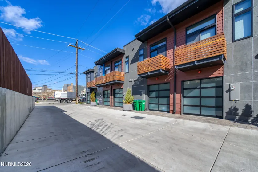 104 High, Reno, Nevada 89502, 1 Bedroom Bedrooms, ,2 BathroomsBathrooms,Residential Lease,Manufactured,High,260002767