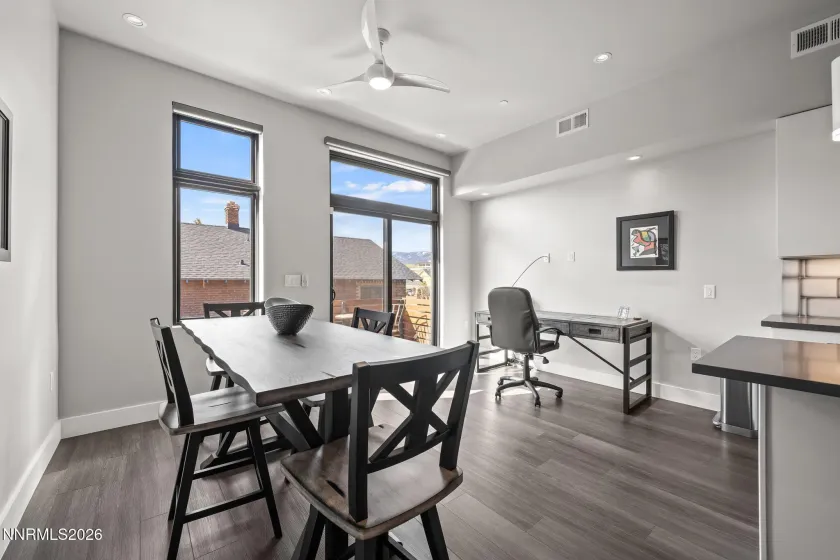 104 High, Reno, Nevada 89502, 1 Bedroom Bedrooms, ,2 BathroomsBathrooms,Residential Lease,Manufactured,High,260002767