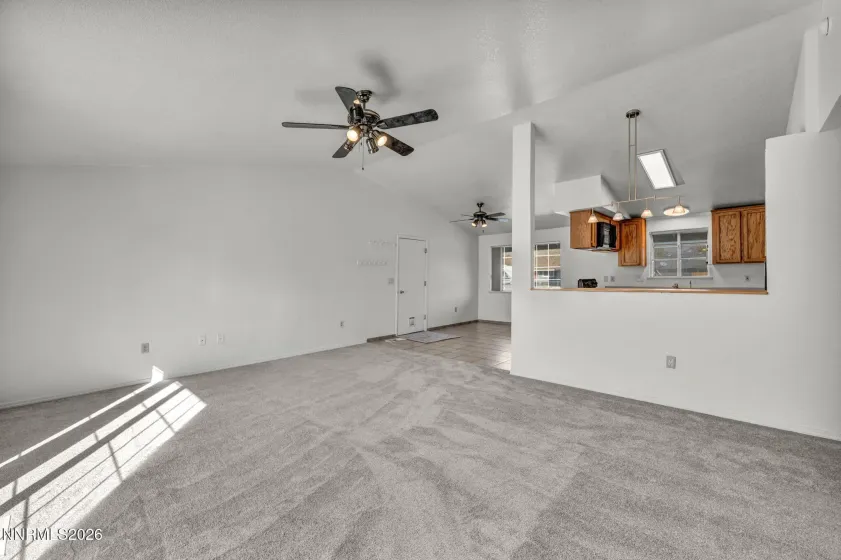 2419 Hunterwood, Carson City, Nevada 89706, 3 Bedrooms Bedrooms, ,2 BathroomsBathrooms,Residential,Residential,Hunterwood,260002720