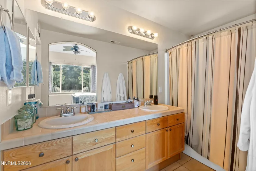 7610 Badelona, Sparks, Nevada 89436, 3 Bedrooms Bedrooms, ,2 BathroomsBathrooms,Residential,Residential,Badelona,260002718