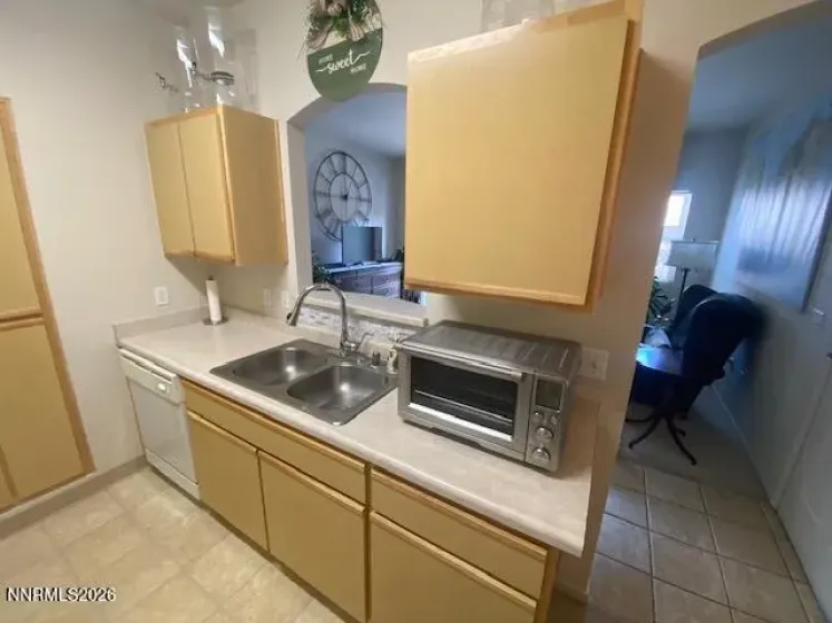 6850 Sharlands, Reno, Nevada 89523, 1 Bedroom Bedrooms, ,1 BathroomBathrooms,Residential,Residential,Sharlands,260002722