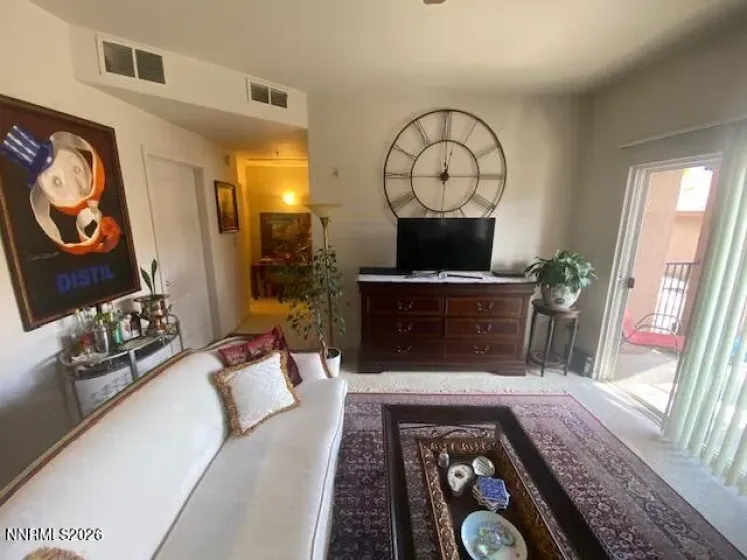 6850 Sharlands, Reno, Nevada 89523, 1 Bedroom Bedrooms, ,1 BathroomBathrooms,Residential,Residential,Sharlands,260002722