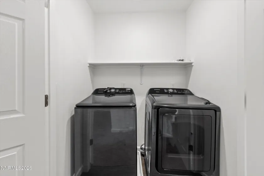 420 Autumn Breeze, Reno, Nevada 89511, 3 Bedrooms Bedrooms, ,3 BathroomsBathrooms,Residential,Residential,Autumn Breeze,260002724