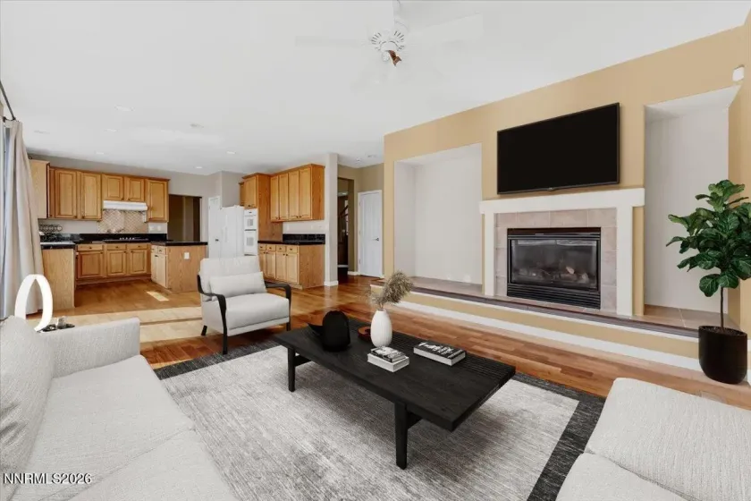 2910 Deer Run, Reno, Nevada 89509, 4 Bedrooms Bedrooms, ,3 BathroomsBathrooms,Residential,Residential,Deer Run,260002725