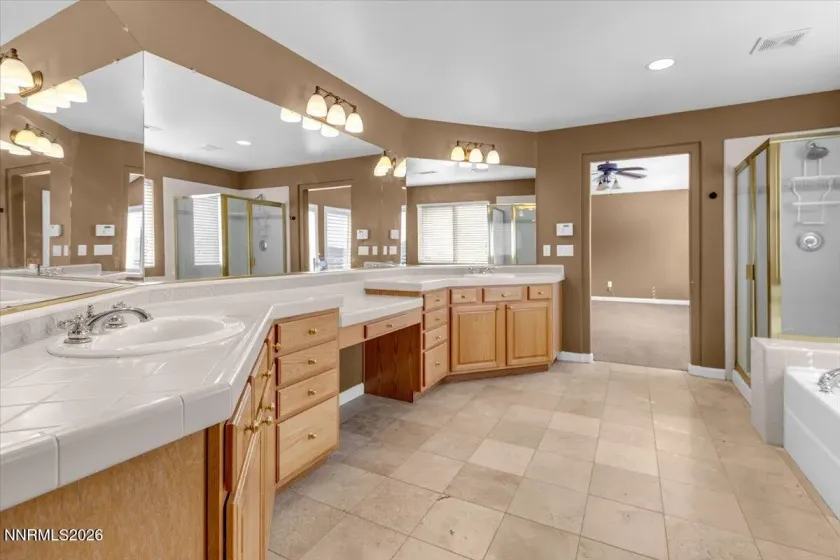 2910 Deer Run, Reno, Nevada 89509, 4 Bedrooms Bedrooms, ,3 BathroomsBathrooms,Residential,Residential,Deer Run,260002725