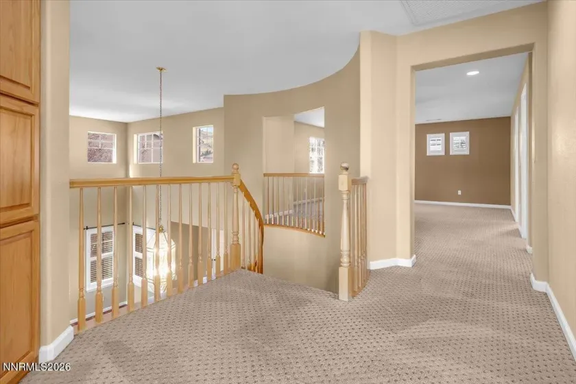 2910 Deer Run, Reno, Nevada 89509, 4 Bedrooms Bedrooms, ,3 BathroomsBathrooms,Residential,Residential,Deer Run,260002725