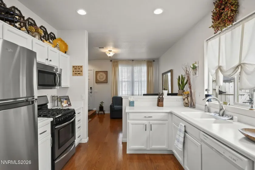 1453 Molly, Carson City, Nevada 89706, 2 Bedrooms Bedrooms, ,2 BathroomsBathrooms,Residential,Residential,Molly,260002727