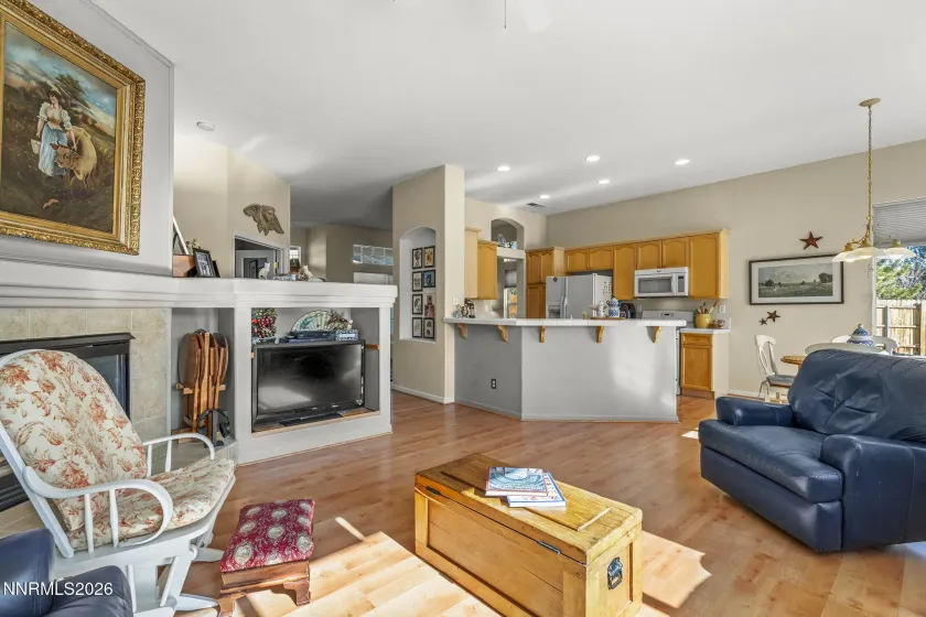 3215 Apio, Sparks, Nevada 89436, 3 Bedrooms Bedrooms, ,2 BathroomsBathrooms,Residential,Residential,Apio,260002728