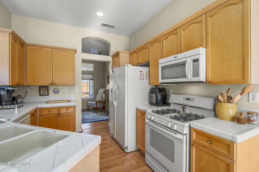 3215 Apio, Sparks, Nevada 89436, 3 Bedrooms Bedrooms, ,2 BathroomsBathrooms,Residential,Residential,Apio,260002728