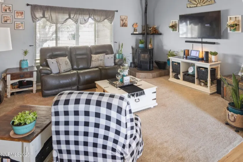 1405 Buckboard, Fernley, Nevada 89408, 3 Bedrooms Bedrooms, ,2 BathroomsBathrooms,Residential,Residential,Buckboard,250055664