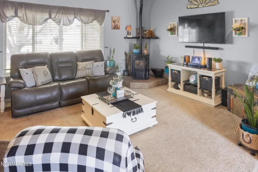 1405 Buckboard, Fernley, Nevada 89408, 3 Bedrooms Bedrooms, ,2 BathroomsBathrooms,Residential,Residential,Buckboard,250055664