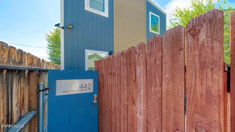 442 7th, Reno, Nevada 89512, ,Residential Income,Residential,7th,250055789