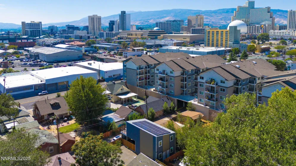 442 7th, Reno, Nevada 89512, ,Residential Income,Residential,7th,250055789