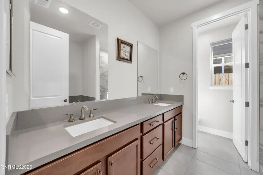 7774 Enclave Key, Reno, Nevada 89506, 3 Bedrooms Bedrooms, ,2 BathroomsBathrooms,Residential,Residential,Enclave Key,260002771