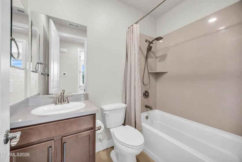 7774 Enclave Key, Reno, Nevada 89506, 3 Bedrooms Bedrooms, ,2 BathroomsBathrooms,Residential,Residential,Enclave Key,260002771