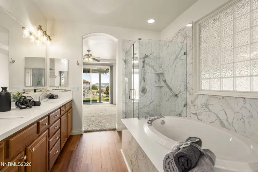 2840 Falcon Ridge, Sparks, Nevada 89436, 4 Bedrooms Bedrooms, ,4 BathroomsBathrooms,Residential,Residential,Falcon Ridge,260002773