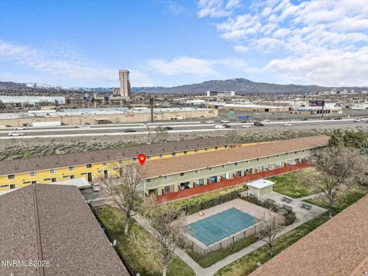 861 Nutmeg, Reno, Nevada 89502, 2 Bedrooms Bedrooms, ,2 BathroomsBathrooms,Residential,Residential,Nutmeg,260002772