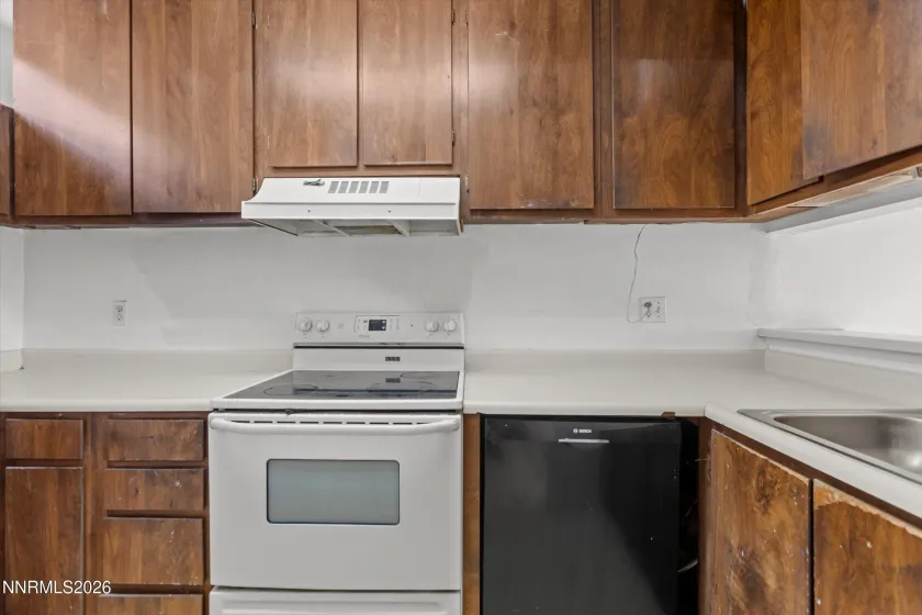 861 Nutmeg, Reno, Nevada 89502, 2 Bedrooms Bedrooms, ,2 BathroomsBathrooms,Residential,Residential,Nutmeg,260002772