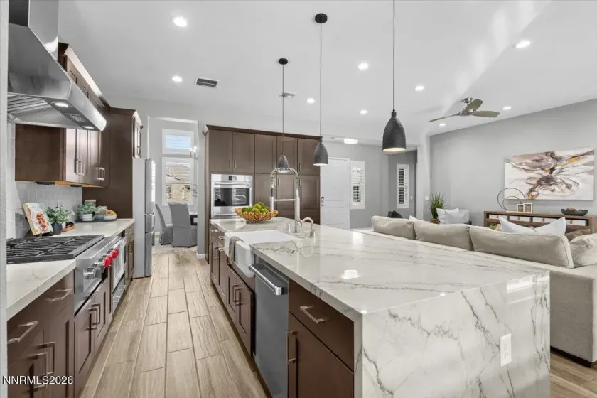 2318 Iron Square, Reno, Nevada 89521, 2 Bedrooms Bedrooms, ,3 BathroomsBathrooms,Residential,Residential,Iron Square,260002777