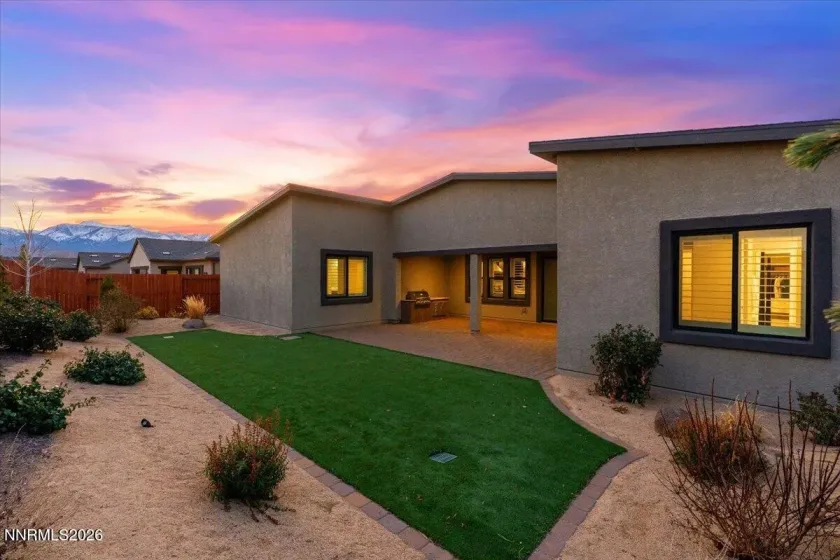 2318 Iron Square, Reno, Nevada 89521, 2 Bedrooms Bedrooms, ,3 BathroomsBathrooms,Residential,Residential,Iron Square,260002777