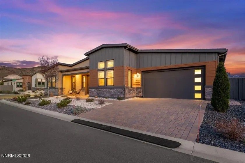 2318 Iron Square, Reno, Nevada 89521, 2 Bedrooms Bedrooms, ,3 BathroomsBathrooms,Residential,Residential,Iron Square,260002777