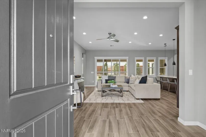 2318 Iron Square, Reno, Nevada 89521, 2 Bedrooms Bedrooms, ,3 BathroomsBathrooms,Residential,Residential,Iron Square,260002777