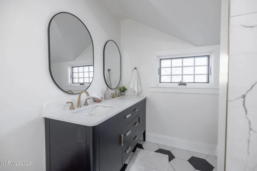 402 Robinson, Carson City, Nevada 89703, 4 Bedrooms Bedrooms, ,3 BathroomsBathrooms,Residential,Residential,Robinson,260002776