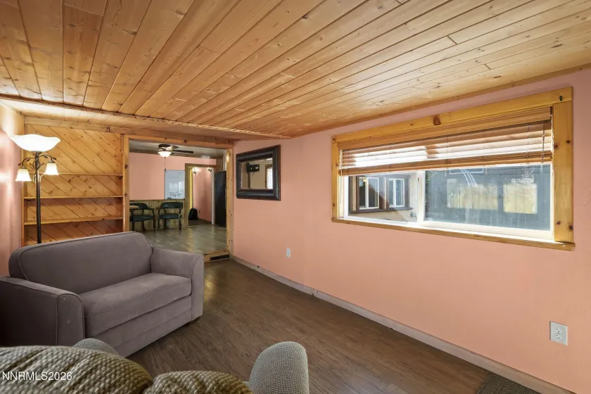 421 14th, Sparks, Nevada 89431, 2 Bedrooms Bedrooms, ,1 BathroomBathrooms,Residential,Residential,14th,260002779