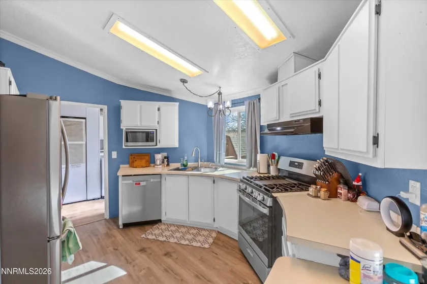 917 Opal, Fernley, Nevada 89408, 3 Bedrooms Bedrooms, ,2 BathroomsBathrooms,Residential,Residential,Opal,260002780