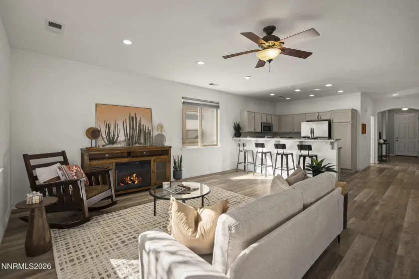 1425 Teal, Carson City, Nevada 89701, 3 Bedrooms Bedrooms, ,2 BathroomsBathrooms,Residential,Residential,Teal,260002781