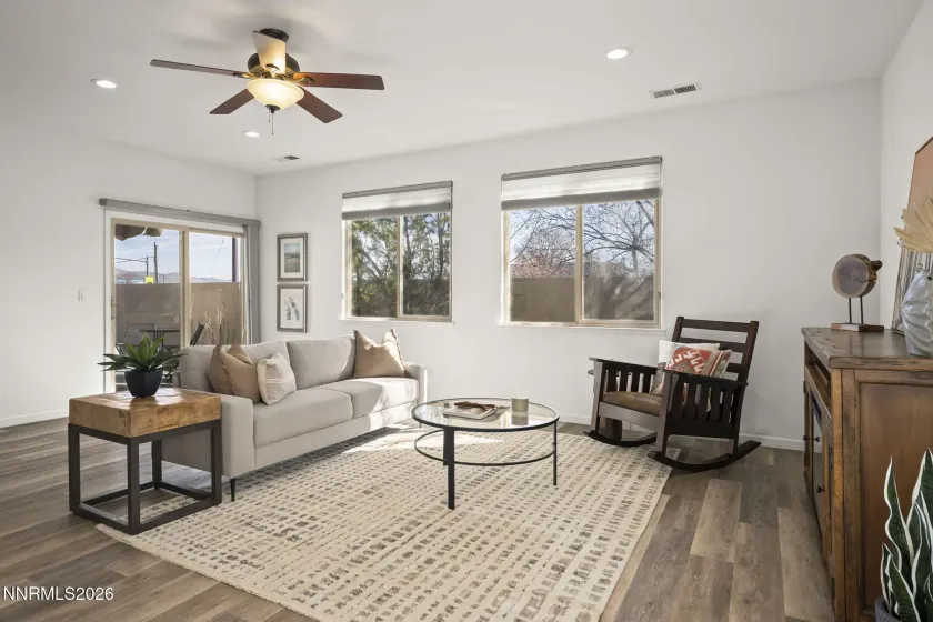 1425 Teal, Carson City, Nevada 89701, 3 Bedrooms Bedrooms, ,2 BathroomsBathrooms,Residential,Residential,Teal,260002781