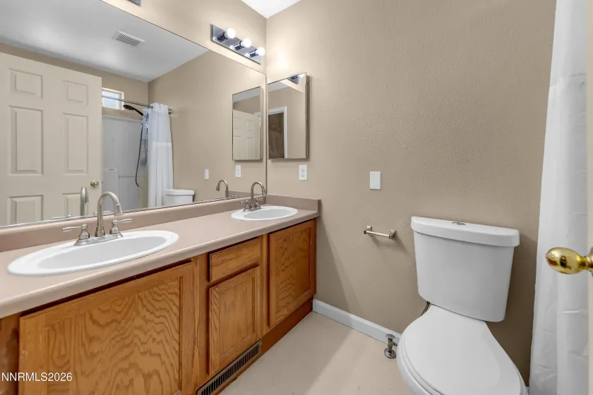 116 Ave De La Bleu De Clair, Sparks, Nevada 89434, 3 Bedrooms Bedrooms, ,2 BathroomsBathrooms,Residential,Residential,Ave De La Bleu De Clair,260002786