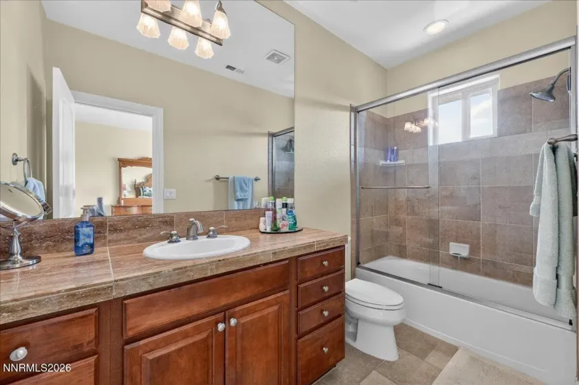 224 Earlham, Reno, Nevada 89511, 3 Bedrooms Bedrooms, ,4 BathroomsBathrooms,Residential,Residential,Earlham,260002756