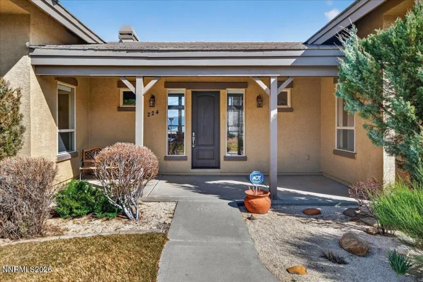 224 Earlham, Reno, Nevada 89511, 3 Bedrooms Bedrooms, ,4 BathroomsBathrooms,Residential,Residential,Earlham,260002756