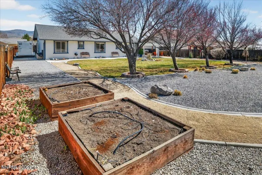 445 Kathy, Sparks, Nevada 89436, 3 Bedrooms Bedrooms, ,2 BathroomsBathrooms,Residential,Residential,Kathy,260002789