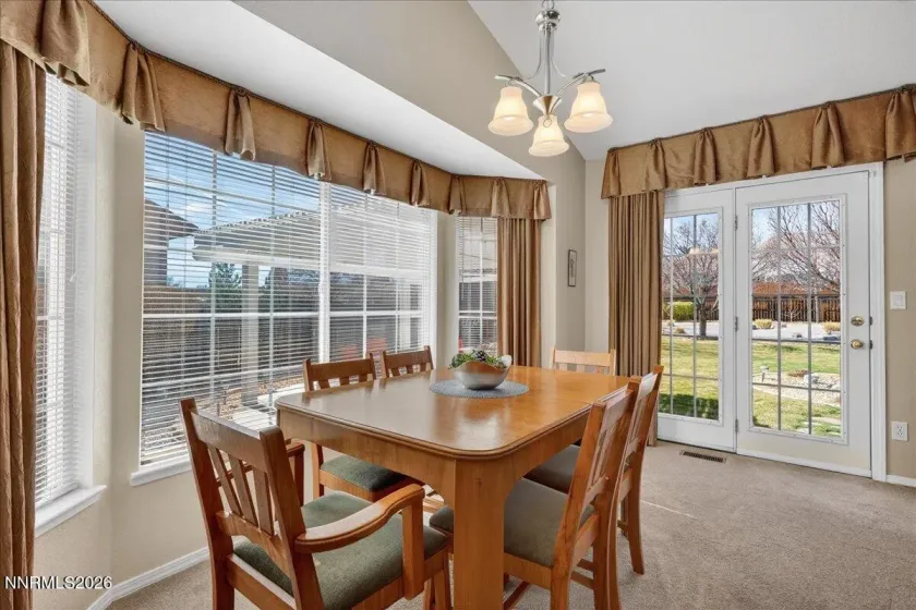 445 Kathy, Sparks, Nevada 89436, 3 Bedrooms Bedrooms, ,2 BathroomsBathrooms,Residential,Residential,Kathy,260002789