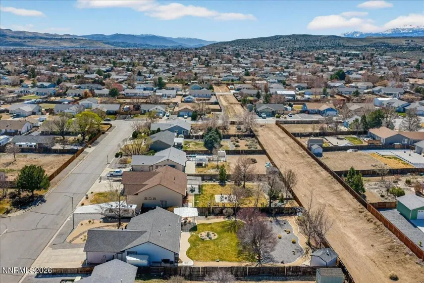 445 Kathy, Sparks, Nevada 89436, 3 Bedrooms Bedrooms, ,2 BathroomsBathrooms,Residential,Residential,Kathy,260002789