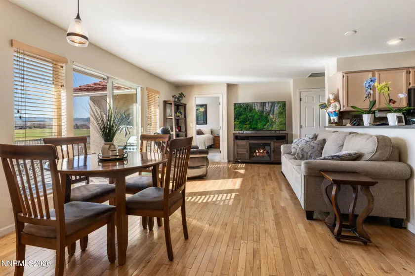 207 La Costa, Dayton, Nevada 89403, 3 Bedrooms Bedrooms, ,2 BathroomsBathrooms,Residential,Residential,La Costa,260002791