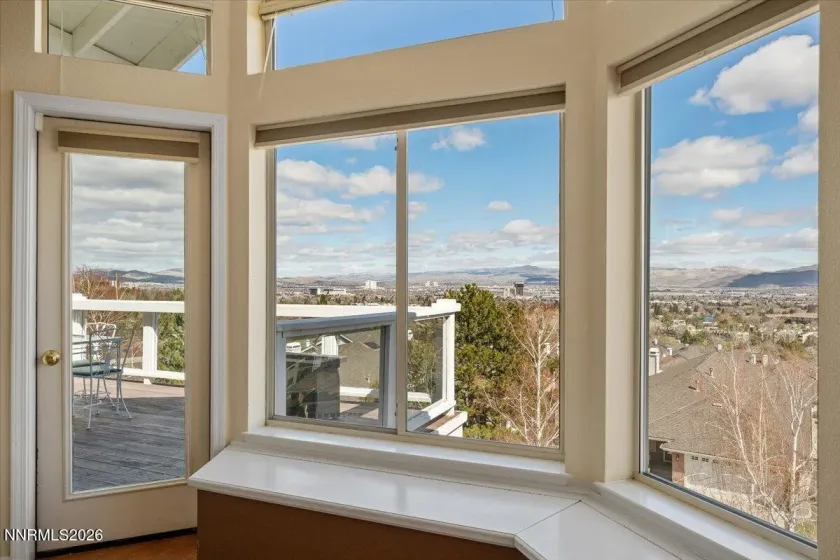 6103 Carriage House, Reno, Nevada 89519, 4 Bedrooms Bedrooms, ,3 BathroomsBathrooms,Residential,Residential,Carriage House,260002792