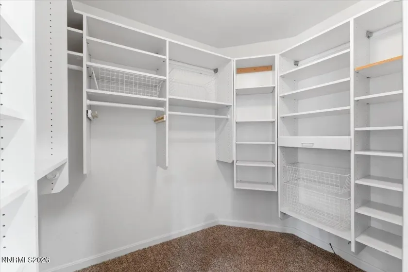 6103 Carriage House, Reno, Nevada 89519, 4 Bedrooms Bedrooms, ,3 BathroomsBathrooms,Residential,Residential,Carriage House,260002792