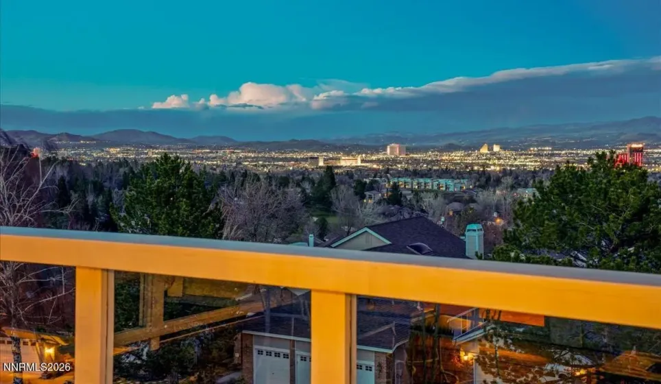 6103 Carriage House, Reno, Nevada 89519, 4 Bedrooms Bedrooms, ,3 BathroomsBathrooms,Residential,Residential,Carriage House,260002792