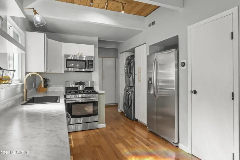 930 Fairway Park, Incline Village, Nevada 89451, 3 Bedrooms Bedrooms, ,2 BathroomsBathrooms,Residential,Residential,Fairway Park,260002793