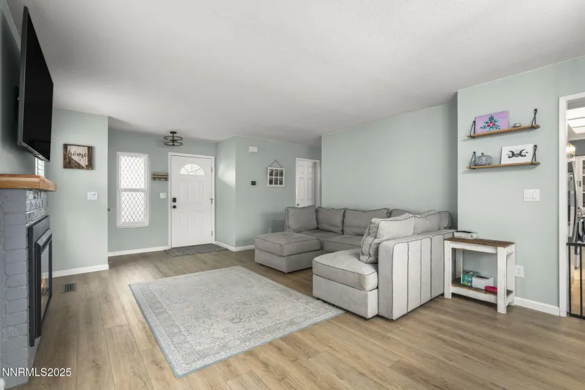 1655 Sabatino, Sparks, Nevada 89434, 4 Bedrooms Bedrooms, ,3 BathroomsBathrooms,Residential,Residential,Sabatino,260002794