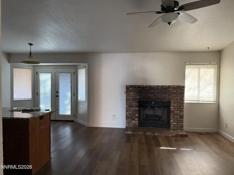 1522 Satellite, Sparks, Nevada 89436, 4 Bedrooms Bedrooms, ,2 BathroomsBathrooms,Residential,Residential,Satellite,260002797